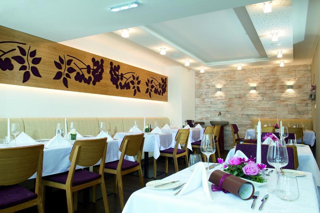Hotel Holunderhof Лиенц Екстериор снимка